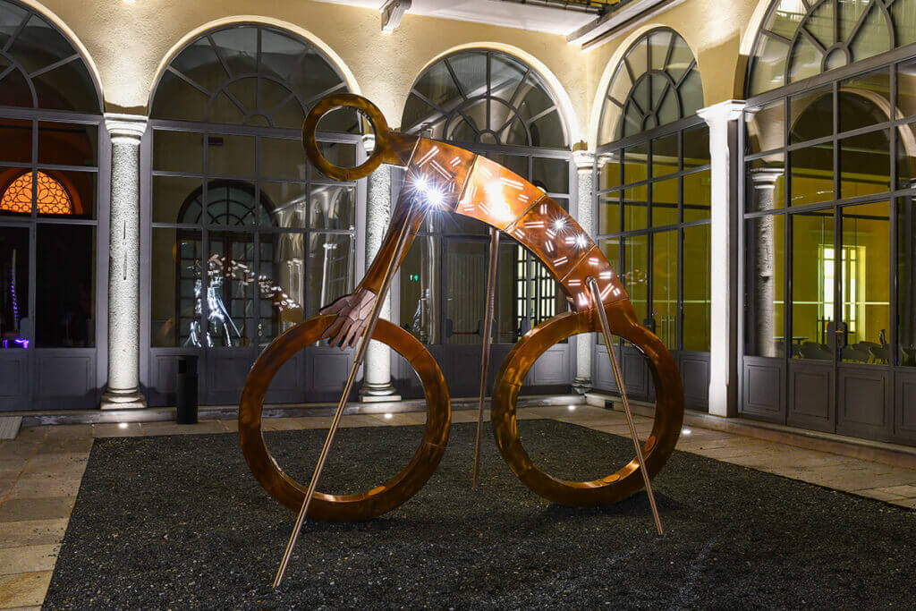 UOMOBIKE - PALAZZO GROMO LOSA | PAOLO BARICHELLO