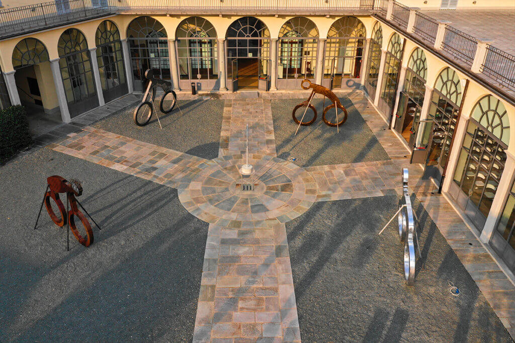 UOMOBIKE - PALAZZO GROMO LOSA | PAOLO BARICHELLO