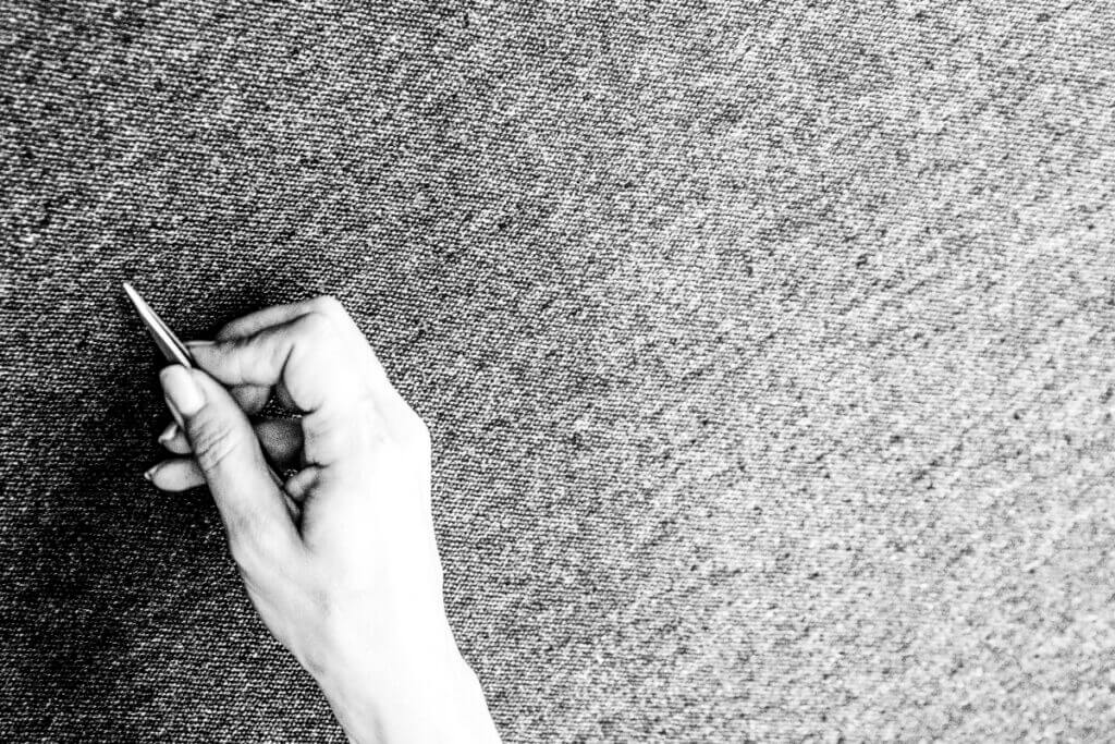 MANO SU TELA - Simone Collinetti